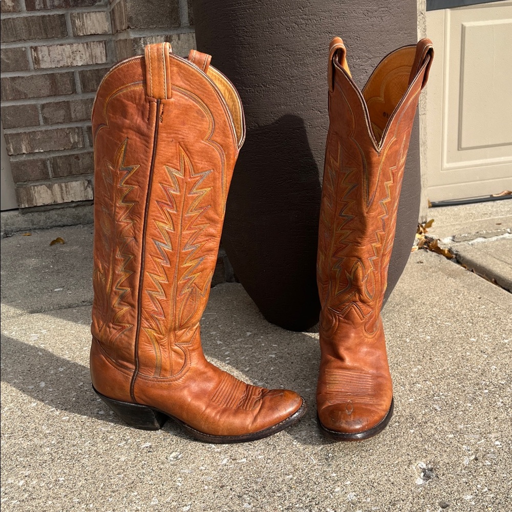 Vintage Rainbow Stitch Tony Lama Cowboy Boots Brown Leather USA women’s 9